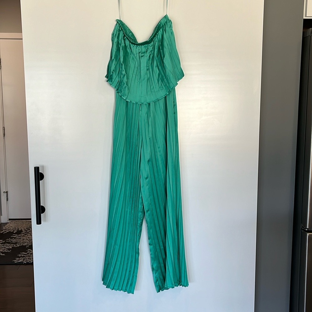 New : Teal pleated Jumpsuit from Vici. Medium
